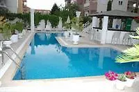 Connys Boutique 3* Side